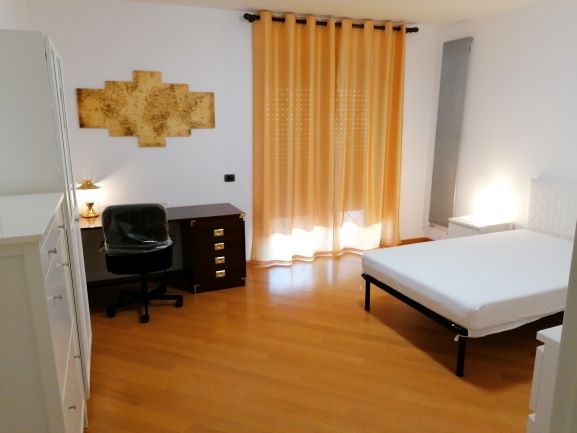 Camere nuove vicino Uni Tor Vergata e Casilino